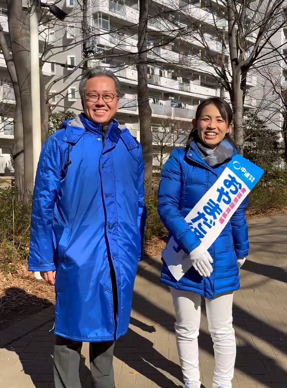 高木れんたろう元衆議院議員が街宣車に同乗してくれ戸田市内をまわりました！